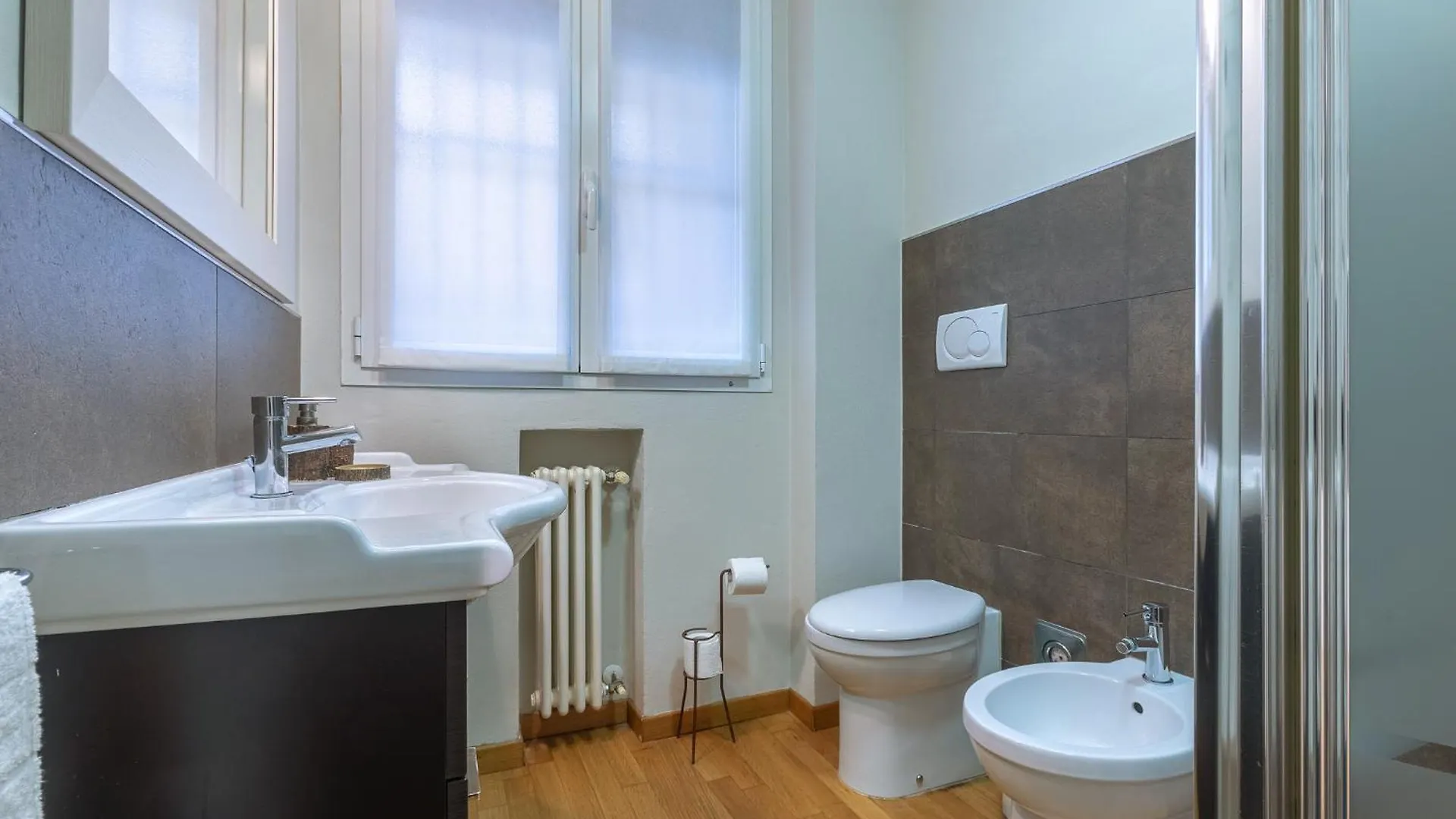 Nel Cuore Del Centro Storico Cozy Apartment Bologna 0*,
